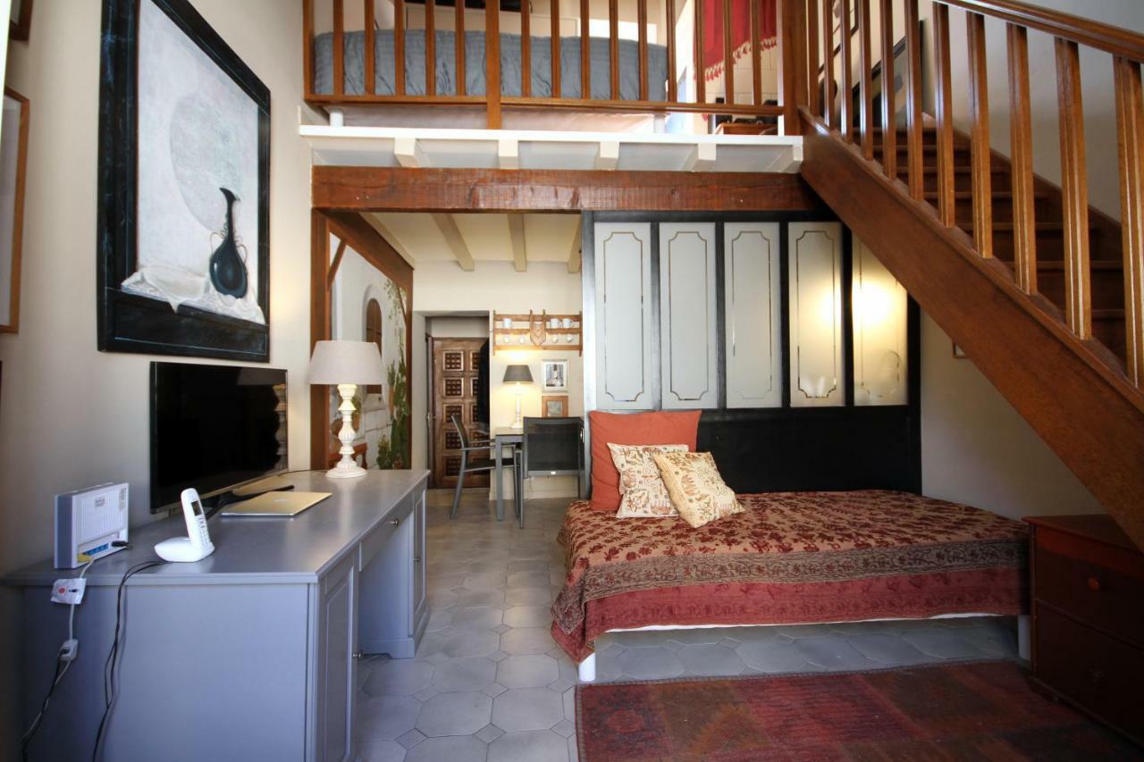 Nostradamus Apartment Saint-Remy-de-Provence Bagian luar foto