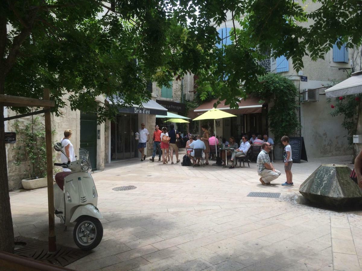 Nostradamus Apartment Saint-Remy-de-Provence Bagian luar foto