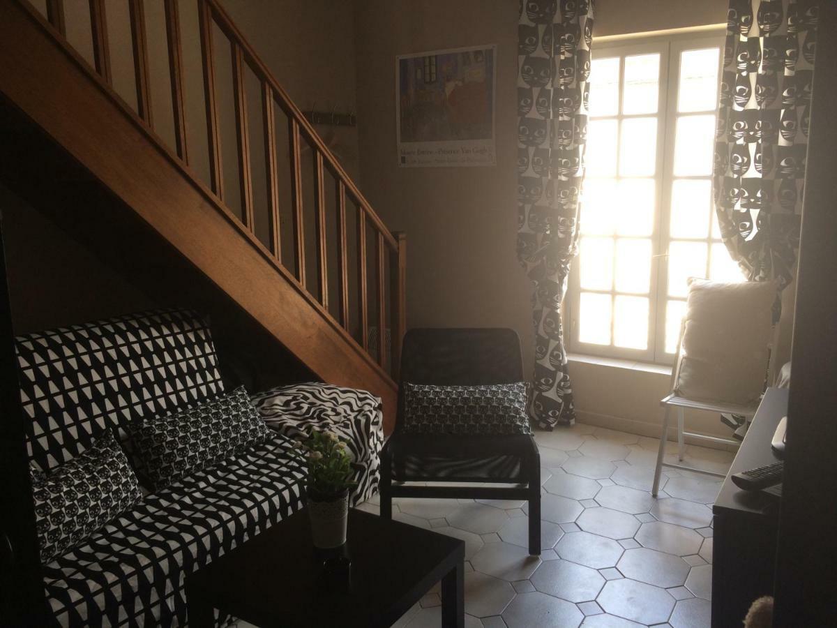 Nostradamus Apartment Saint-Remy-de-Provence Bagian luar foto